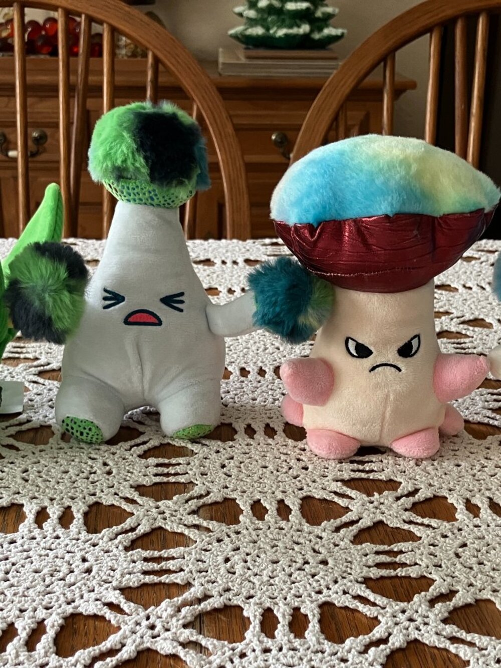 4 Russ Kelly Toys Living on the Veg Plush Pop Corn Shmu Grimsby & T.J.